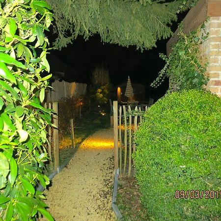 Holiday Home Harmony Brecht Δωμάτιο φωτογραφία